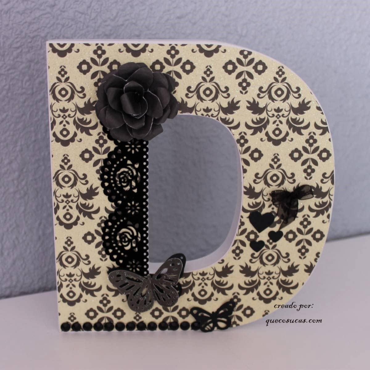 letra decorada D tecnica scrap ideas letra D decoracion boda elegante blanca y negra