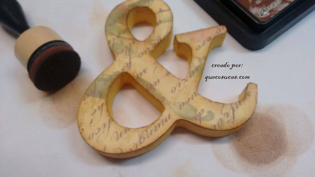 envejecer letras de madera entintar letra decoracion celebracion