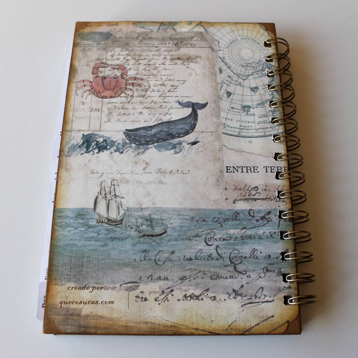 Cuaderno alterado con Stamperia Around The World 2 como hacer cuaderno scrap stamperia around world